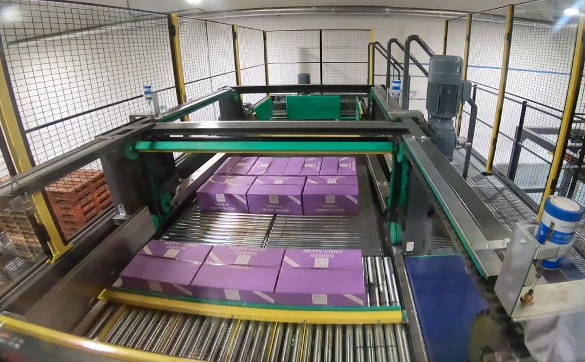 Product layer formation inside the high-level palletiser