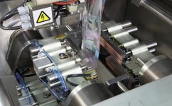tna - VFFS rotary polyethylene packaging system robag® FXIS